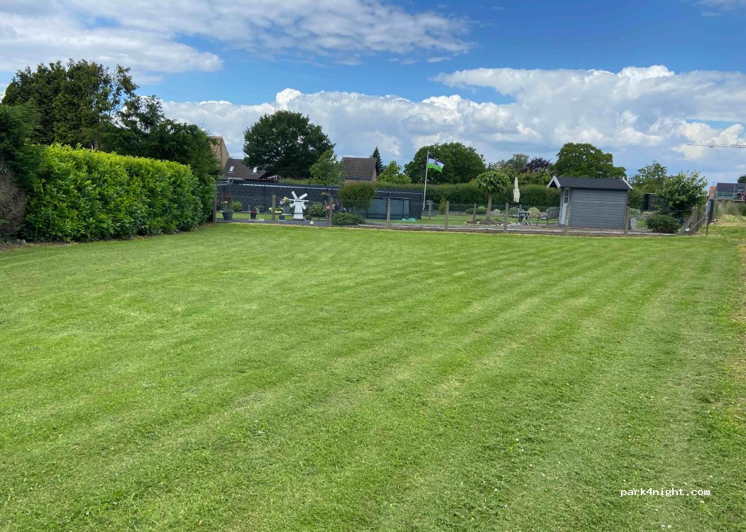 Westzipfelcamp – Stellplatz im Grünen